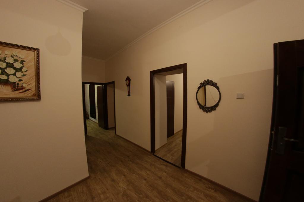 Shara Talyan Guest House & Tours Yerevan Exterior photo